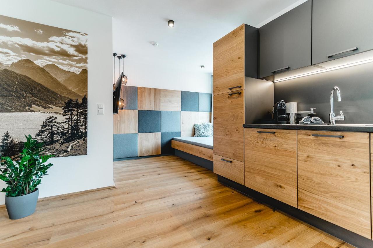Cabin8 Alpine Flair Apartments Пертизау Экстерьер фото